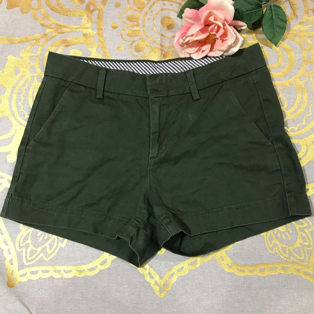 Uniqlo Short Pants Sz 12 (O29)